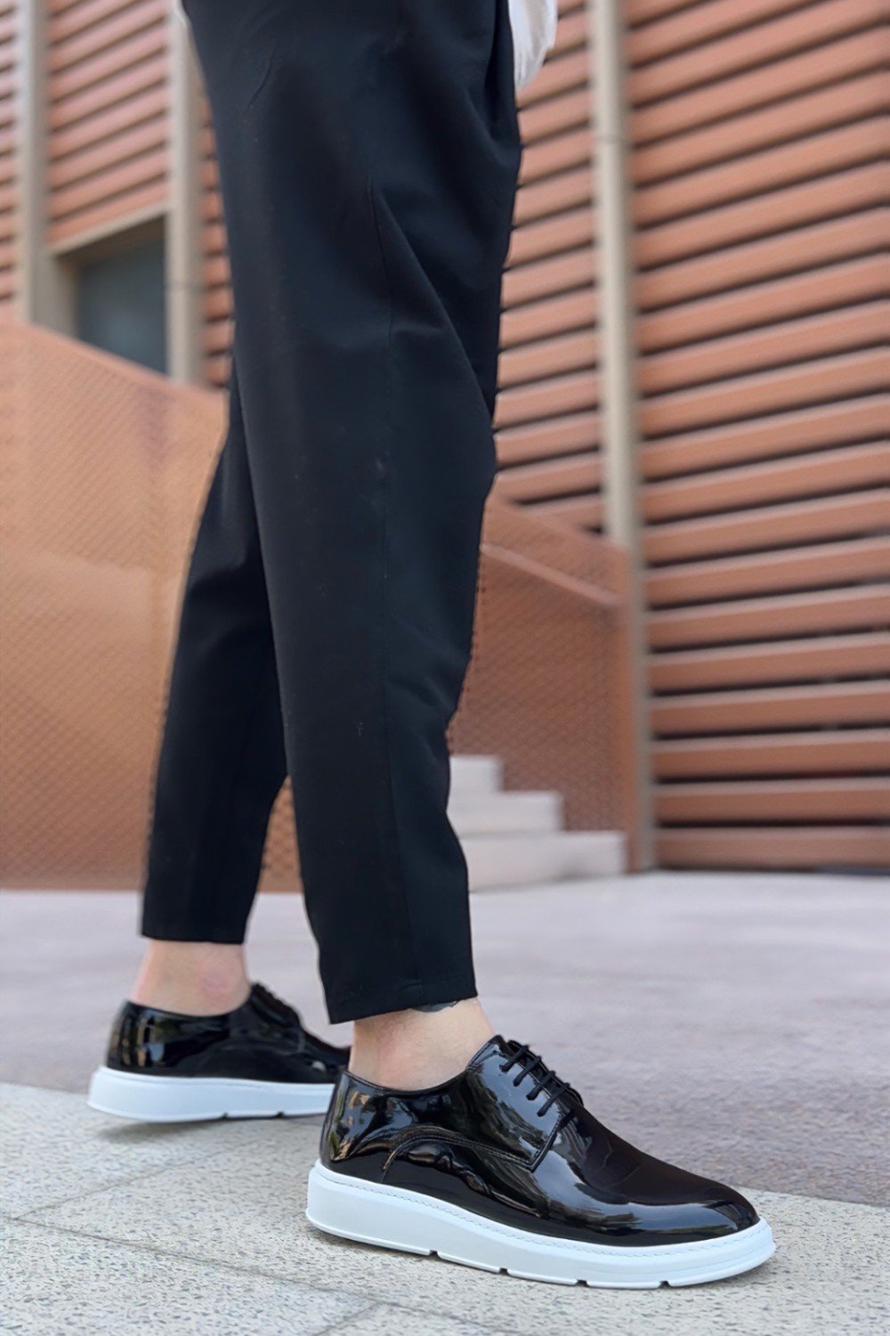 BA0003 Bağcıklı Klasik Siyah Rugan Yüksek Taban Casual Erkek Ayakkabı BA0003 Bağcıklı Klasik Siyah Rugan Yüksek Taban Casual Erkek Ayakkabı