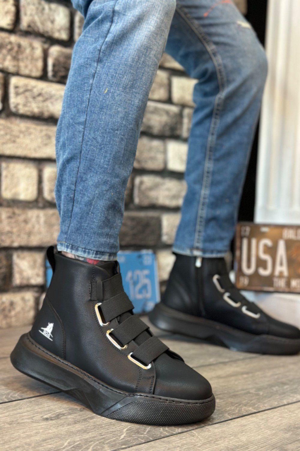 BA0142 Bantlı Erkek Yüksek Taban Siyah Tabanlı Spor Bot BA0142 Bantlı Erkek Yüksek Taban Siyah Tabanlı Spor Bot