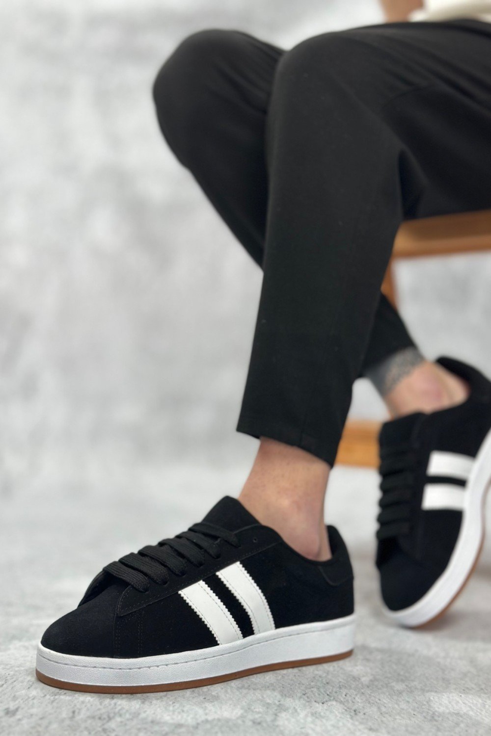 BA0235 BOA İki Çizgili Siyah Süet Erkek Günlük Ayakkabı BA0235 BOA İki Çizgili Siyah Süet Erkek Günlük Ayakkabı