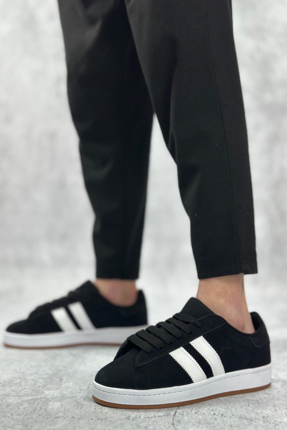 BA0235 BOA İki Çizgili Siyah Süet Erkek Günlük Ayakkabı BA0235 BOA İki Çizgili Siyah Süet Erkek Günlük Ayakkabı