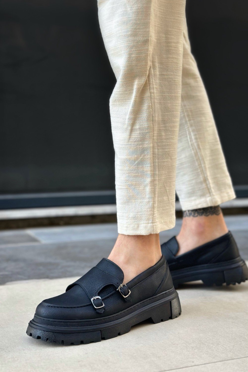 BA0242 Tokalı Klasik Yüksek Siyah Taban Erkek Ayakkabı BA0242 Tokalı Klasik Yüksek Siyah Taban Erkek Ayakkabı