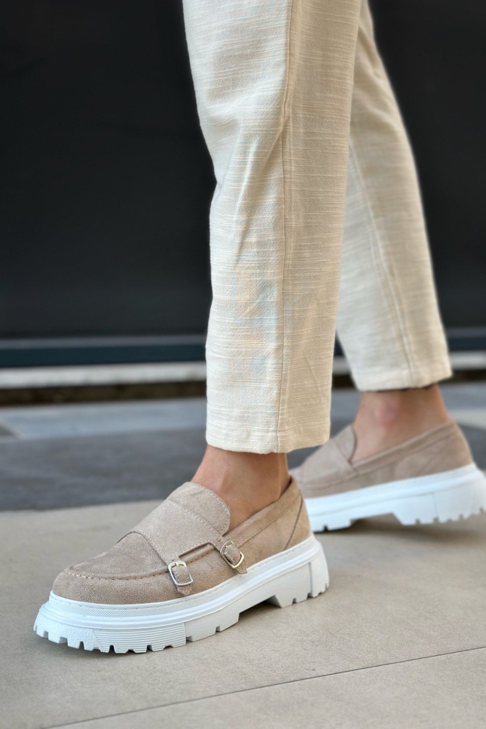 BA0242 Tokalı Klasik Yüksek Taban Krem Süet Erkek Ayakkabı