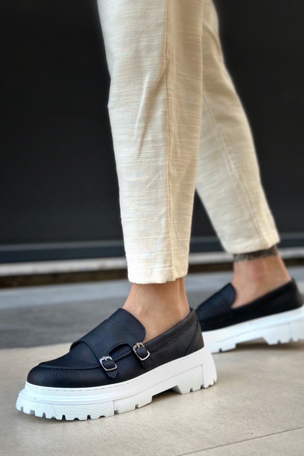 BA0242 Tokalı Klasik Yüksek Taban Siyah Erkek Ayakkabı BA0242 Tokalı Klasik Yüksek Taban Siyah Erkek Ayakkabı