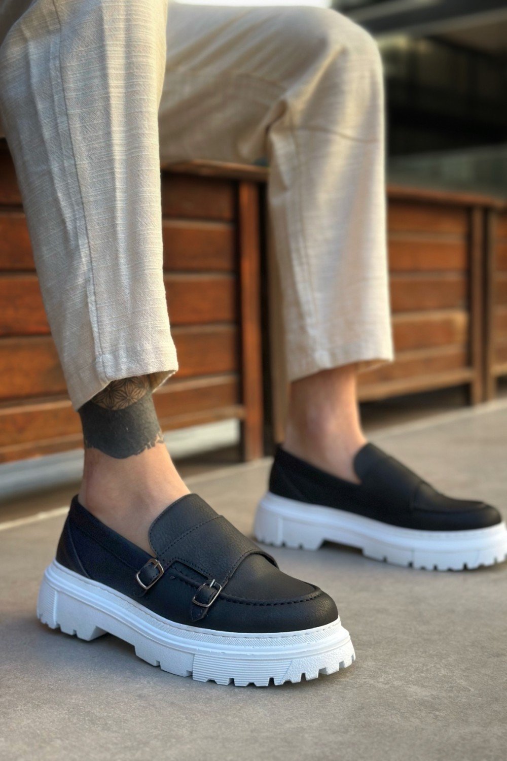 BA0242 Tokalı Klasik Yüksek Taban Siyah Erkek Ayakkabı BA0242 Tokalı Klasik Yüksek Taban Siyah Erkek Ayakkabı