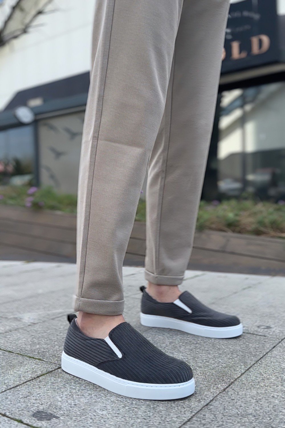 BA0339 Bağcıksız Kadife Gri Beyaz Taban Günlük Erkek Ayakkabı