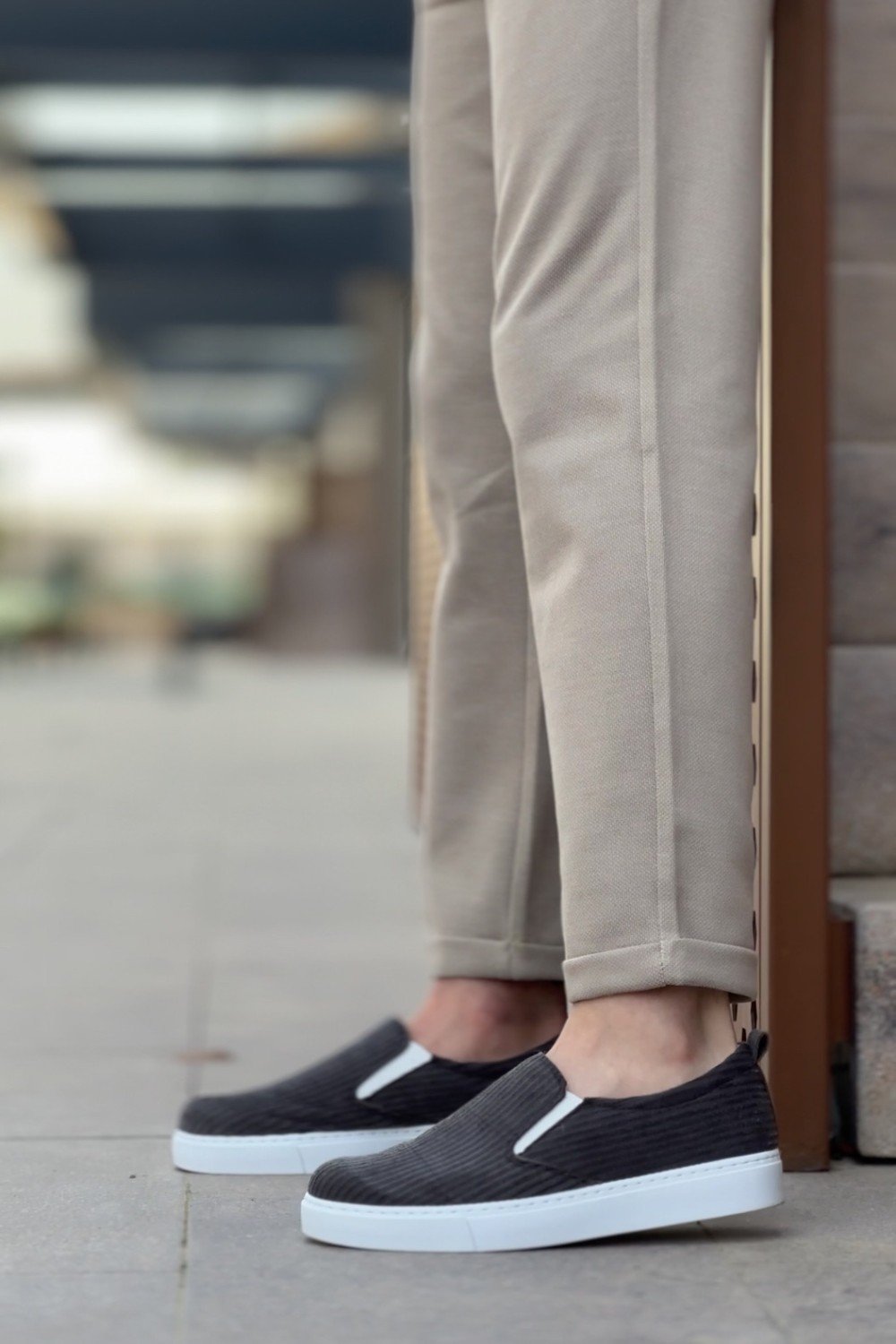 BA0339 Bağcıksız Kadife Gri Beyaz Taban Günlük Erkek Ayakkabı