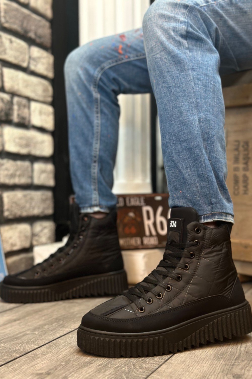 BA0811 BOA Yüksek Siyah Taban Siyah Paraşüt Kumaş Cilt Detaylı Yarım Bilek Spor Bot