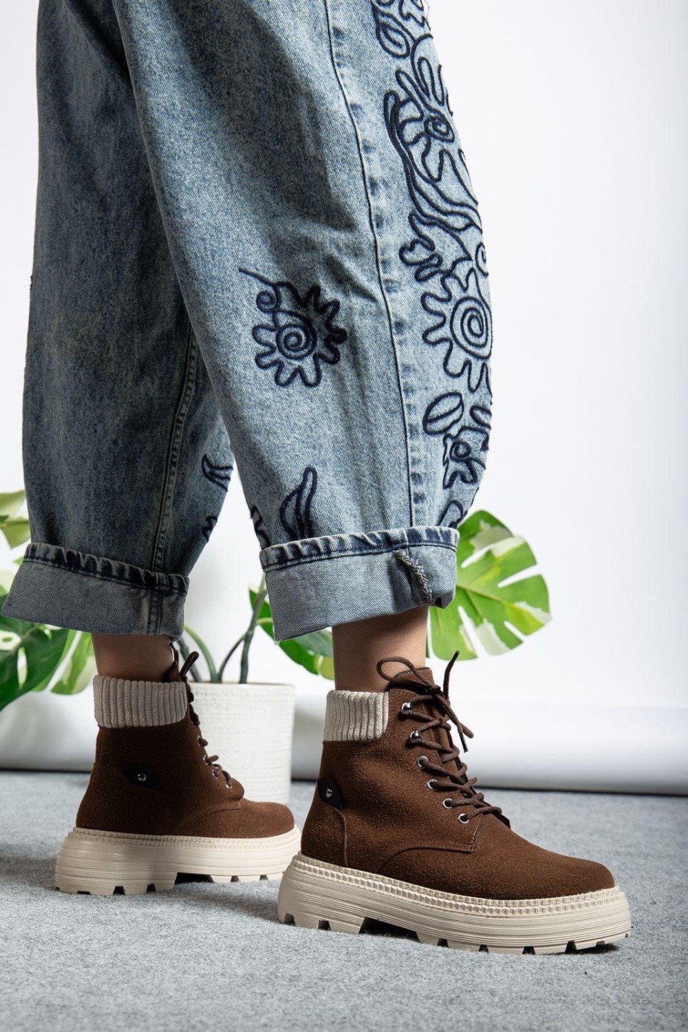 Kahve Süet Bağcıklı Yüksek Taban Kadın Bot