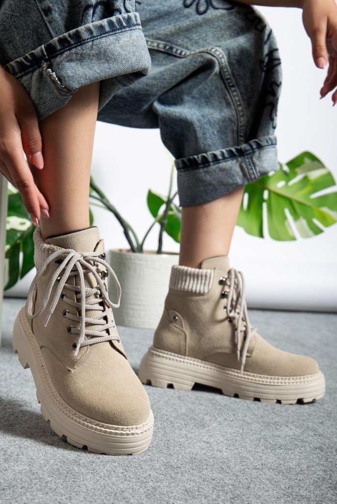 Krem Süet Bağcıklı Yüksek Taban Kadın Bot