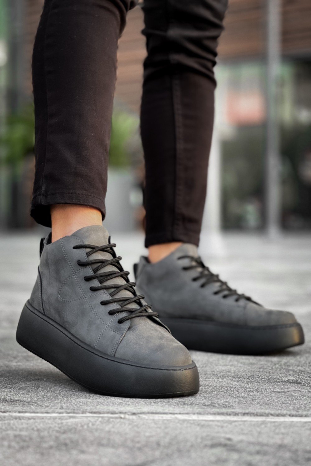 LE10 Bağcıklı Erkek Yüksek Siyah Taban Antrasit Spor Bot LE10 Bağcıklı Erkek Yüksek Siyah Taban Antrasit Spor Bot