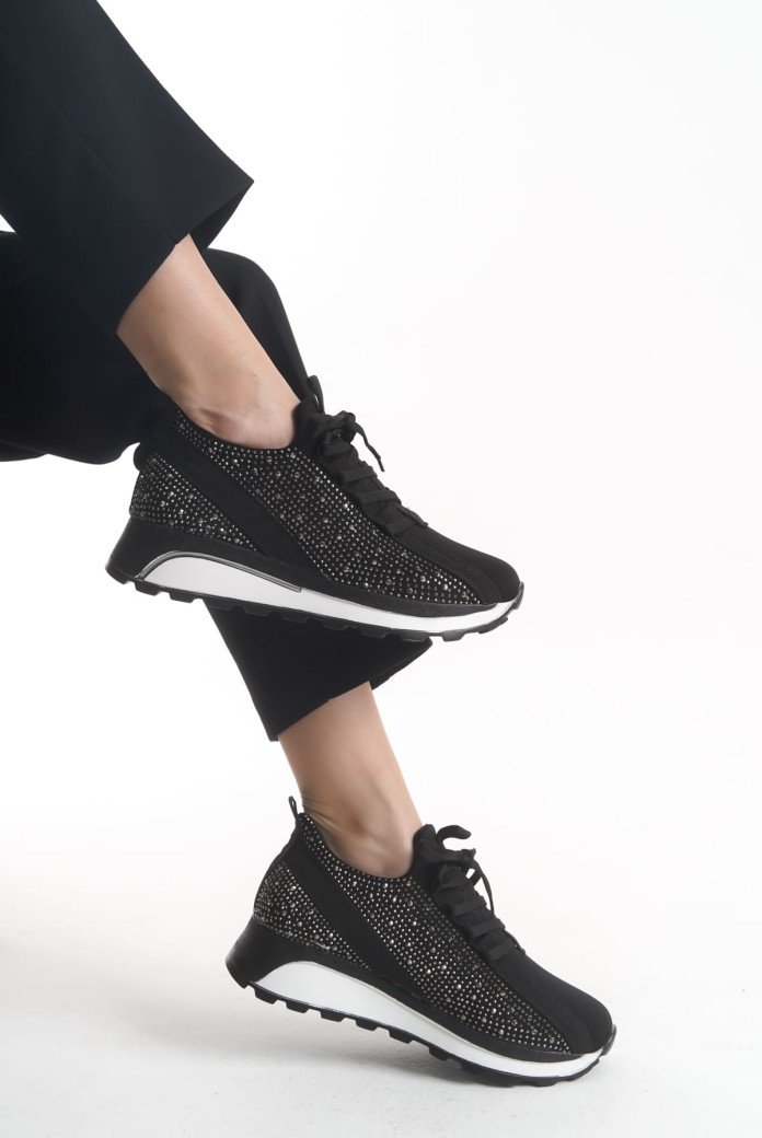 ALYA Bağcıklı Ortopedik Taban Taşlı Kadın Sneaker Spor Ayakkabı CBT - Siyah