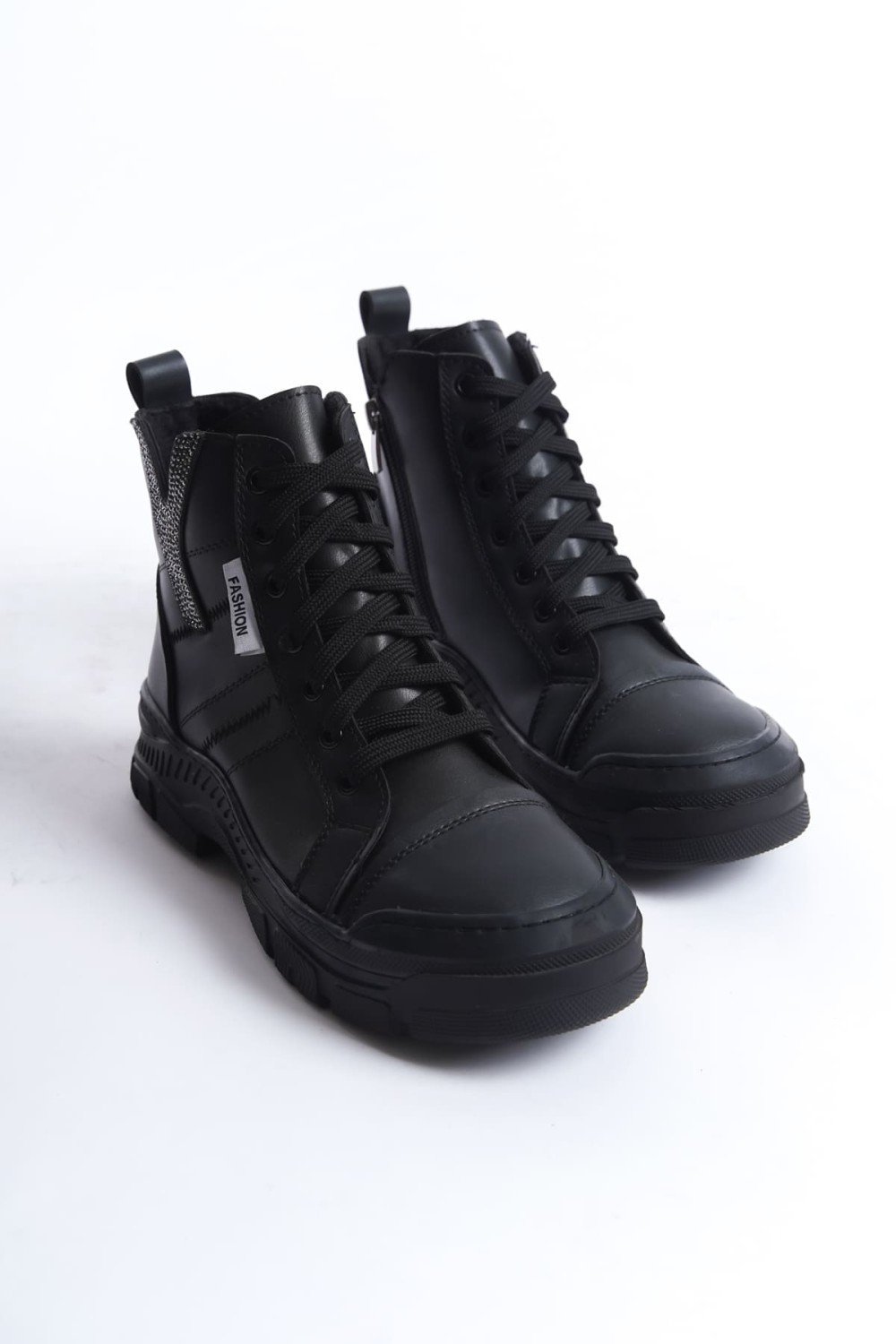 AMBER Bağcıklı Fermuarlı Ortopedik Taban Kadın Bot CST - Siyah AMBER Bağcıklı Fermuarlı Ortopedik Taban Kadın Bot CST - Siyah