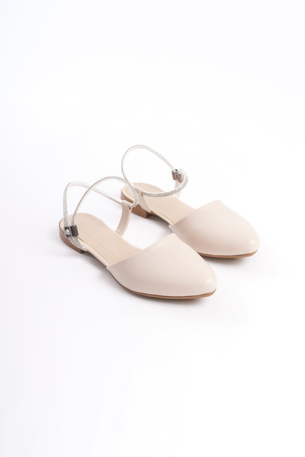 ARIANA Lastikli Ortopedik Rahat Taban Bilekten Taş Detaylı Kadın Babet Ayakkabı  CKT - Krem