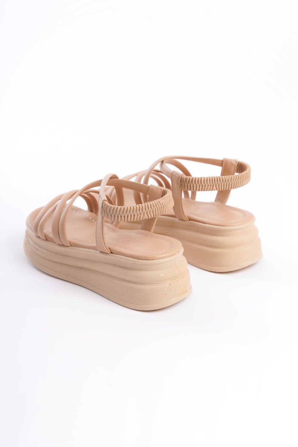 BELLA Lastikli Şerit Detaylı Ortopedik Taban Kadın Sandalet  CTT - Ten