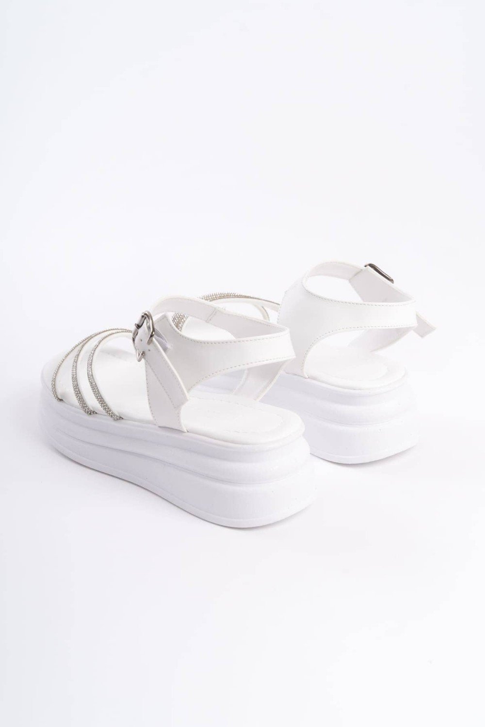 EVA Kalın Tokalı Taşlı Şeritli Ortopedik Taban Kadın Sandalet  CBT - Beyaz