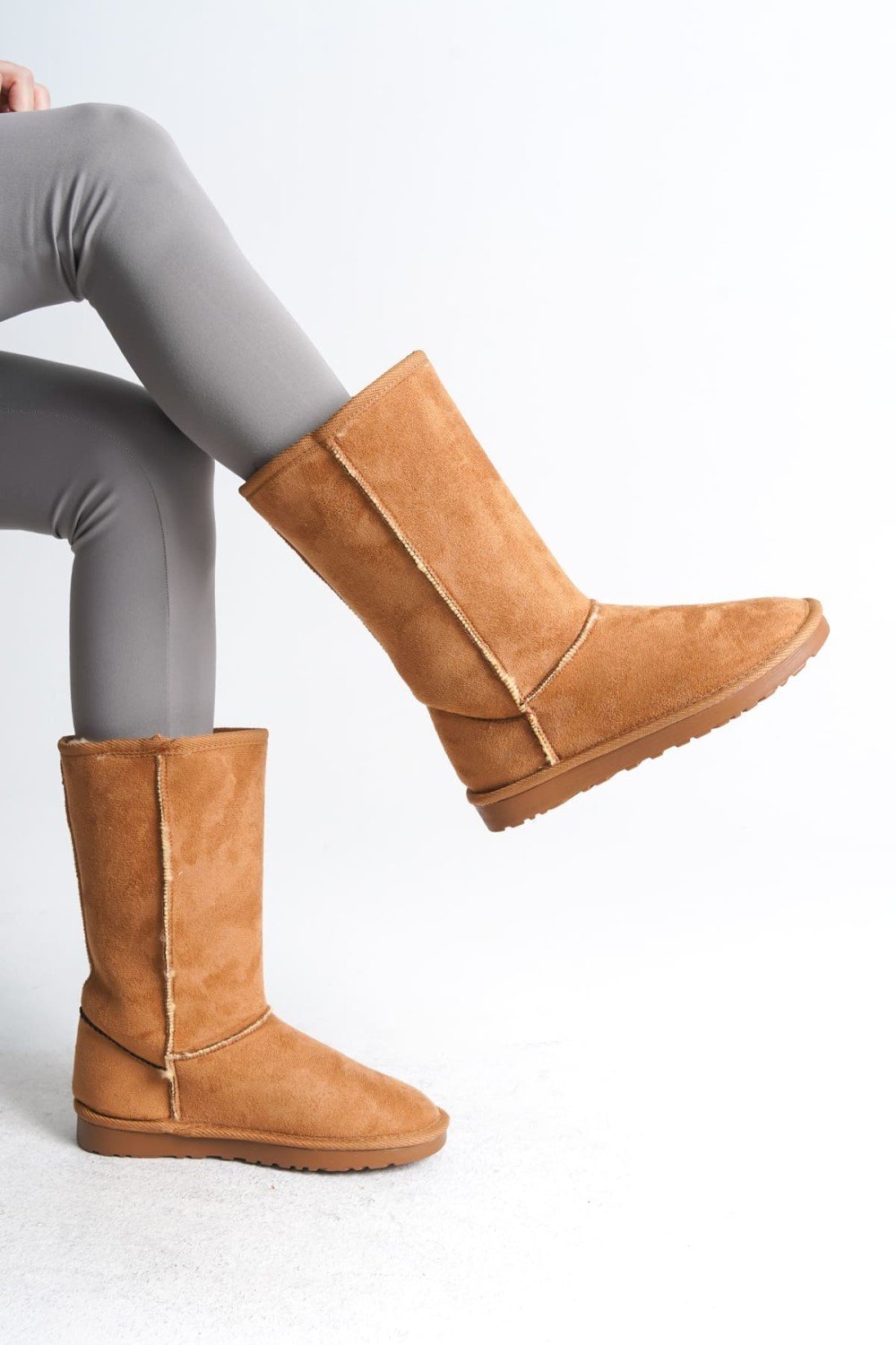 FREYA Bağcıksız Düz Taban İçi Kürklü Süet Kadın Bot STT - Taba FREYA Bağcıksız Düz Taban İçi Kürklü Süet Kadın Bot STT - Taba