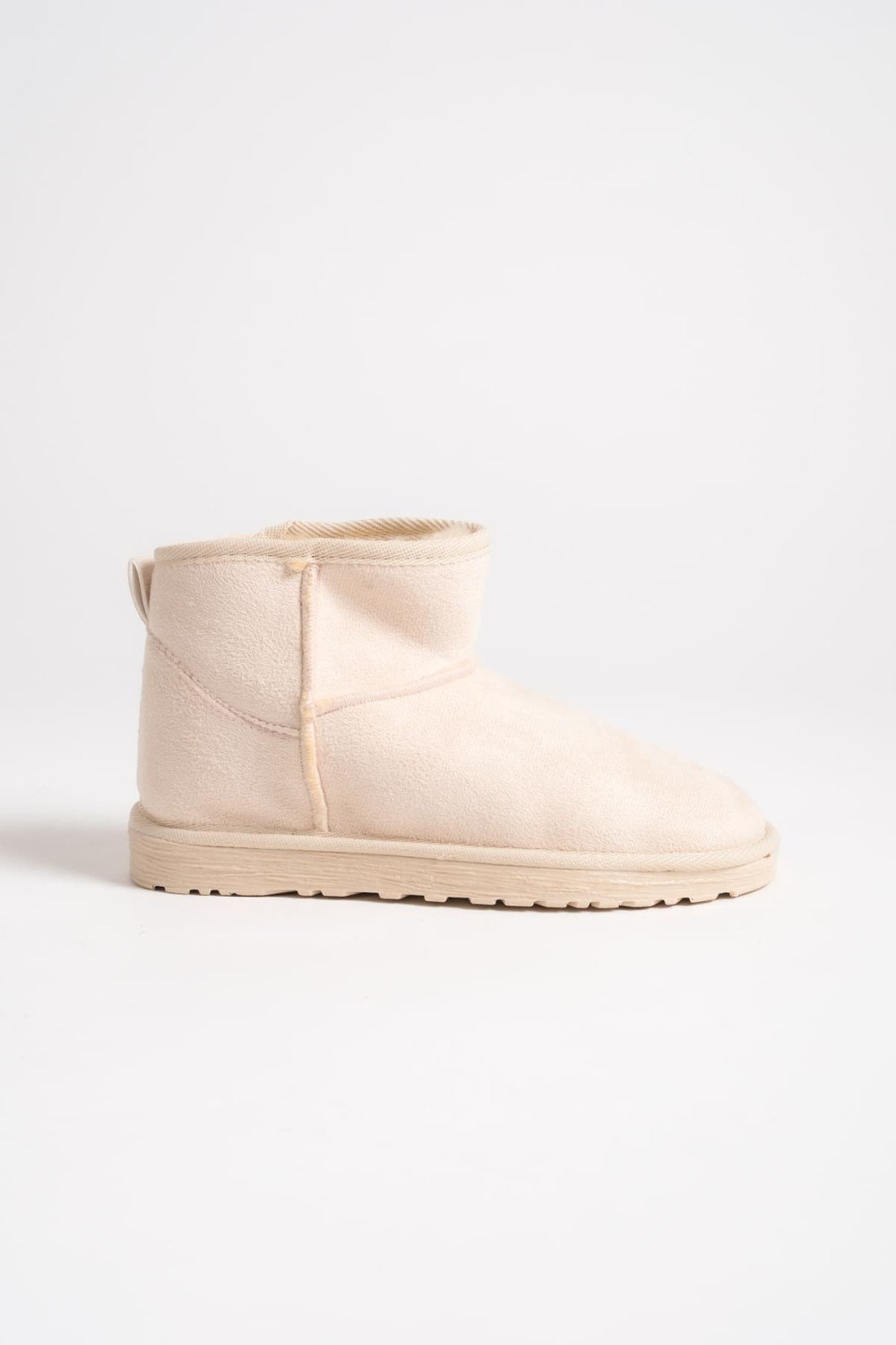 JOLIE Bağcıksız Düz Taban İçi Kürklü Kısa Süet Kadın Bot SKT - Krem JOLIE Bağcıksız Düz Taban İçi Kürklü Kısa Süet Kadın Bot SKT - Krem