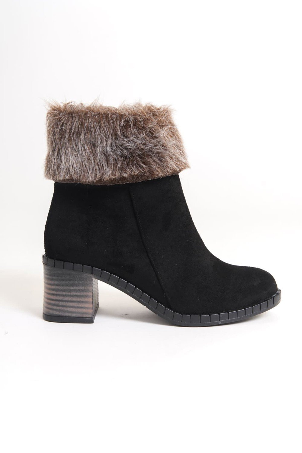 JULIA Fermuarlı Ortopedik Taban Tüylü Topuklu Süet Kadın Bot SST - Siyah JULIA Fermuarlı Ortopedik Taban Tüylü Topuklu Süet Kadın Bot SST - Siyah