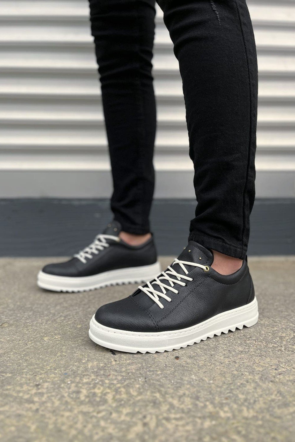 JY152 Cool Bağcıklı Cilt Erkek Günlük Spor Klasik Ayakkabı CBT - Siyah JY152 Cool Bağcıklı Cilt Erkek Günlük Spor Klasik Ayakkabı CBT - Siyah