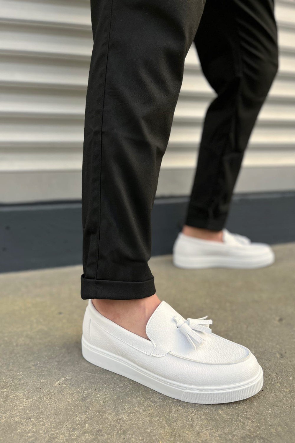 JY153 Bloom Bağcıksız Püsküllü Cilt Erkek Günlük Spor Klasik Ayakkabı CBT - Beyaz JY153 Bloom Bağcıksız Püsküllü Cilt Erkek Günlük Spor Klasik Ayakkabı CBT - Beyaz