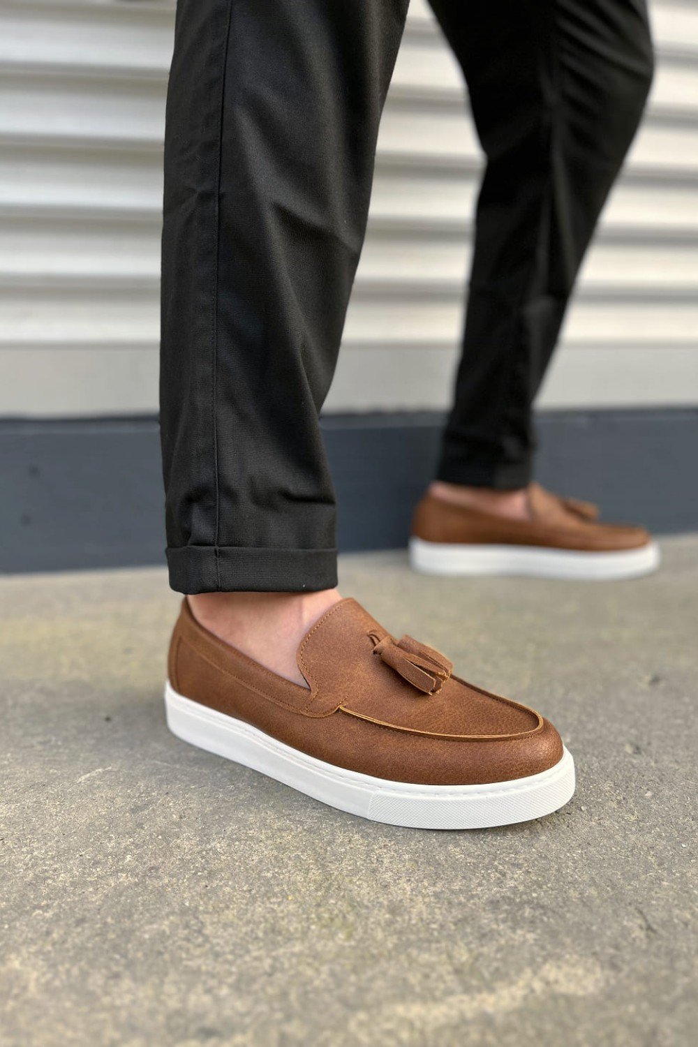 JY153 Bloom Bağcıksız Püsküllü Cilt Erkek Günlük Spor Klasik Ayakkabı CBT - Taba JY153 Bloom Bağcıksız Püsküllü Cilt Erkek Günlük Spor Klasik Ayakkabı CBT - Taba