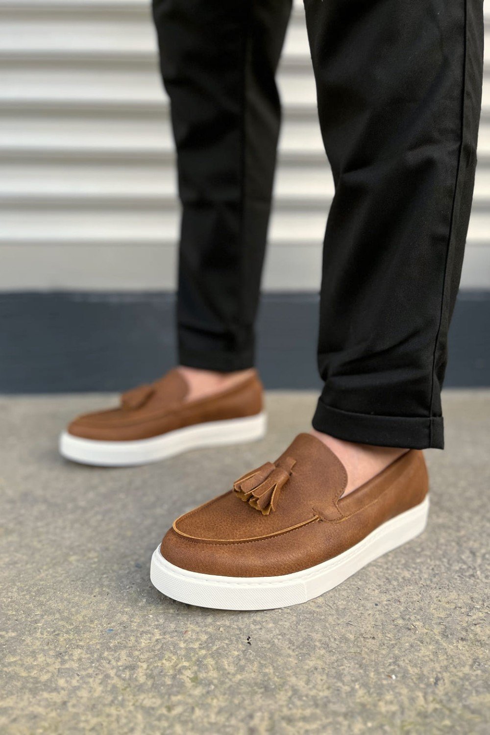 JY153 Bloom Bağcıksız Püsküllü Cilt Erkek Günlük Spor Klasik Ayakkabı CBT - Taba JY153 Bloom Bağcıksız Püsküllü Cilt Erkek Günlük Spor Klasik Ayakkabı CBT - Taba