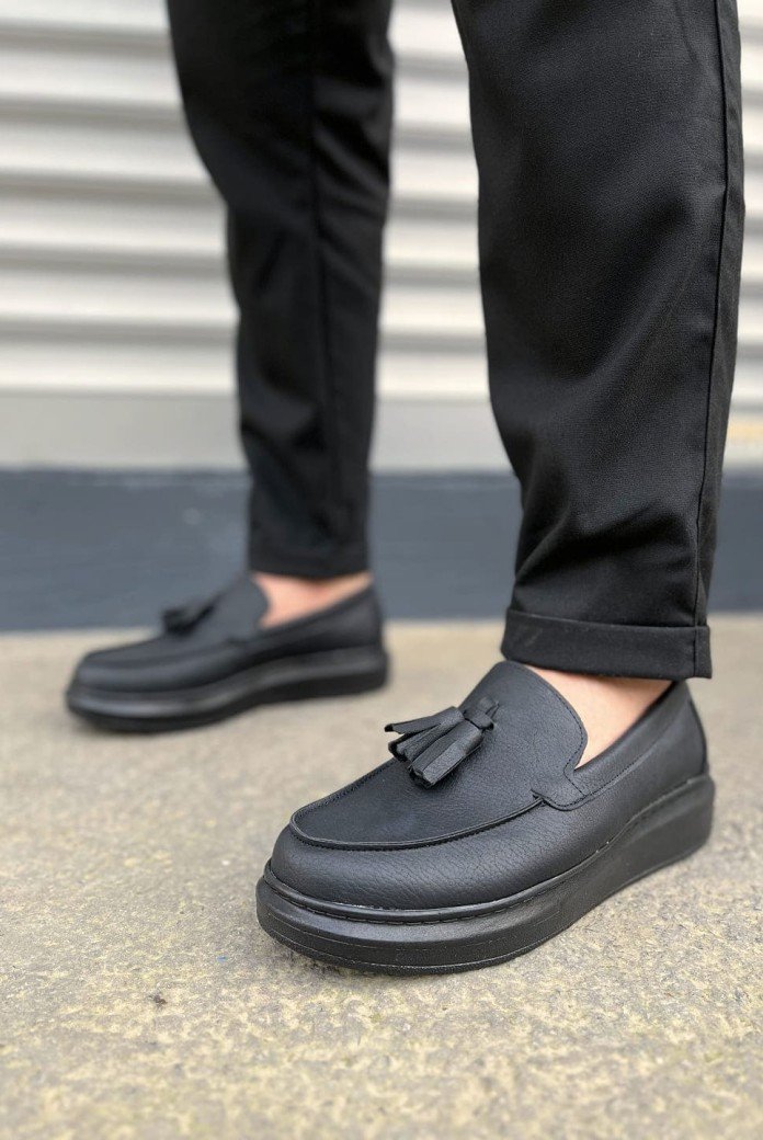 JY154 Blaze Bağcıksız Püsküllü Cilt Erkek Günlük Spor Klasik Ayakkabı CST - Siyah