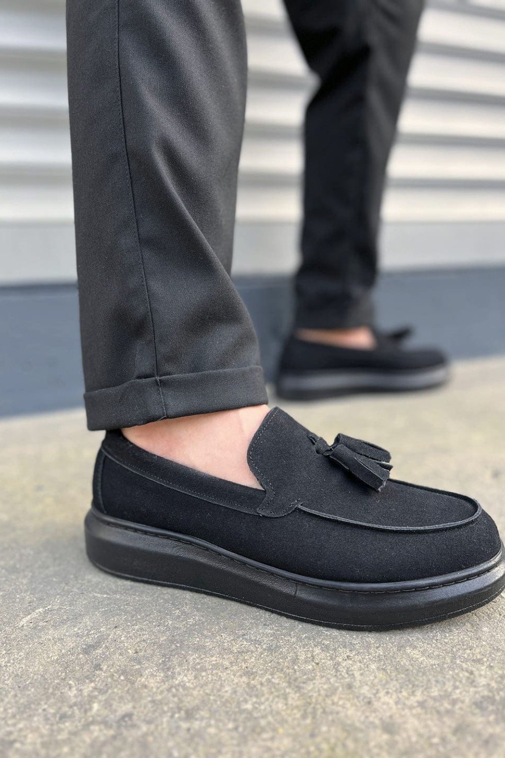 JY154 Blaze Bağcıksız Püsküllü Süet Erkek Günlük Spor Klasik Ayakkabı SST - Siyah JY154 Blaze Bağcıksız Püsküllü Süet Erkek Günlük Spor Klasik Ayakkabı SST - Siyah