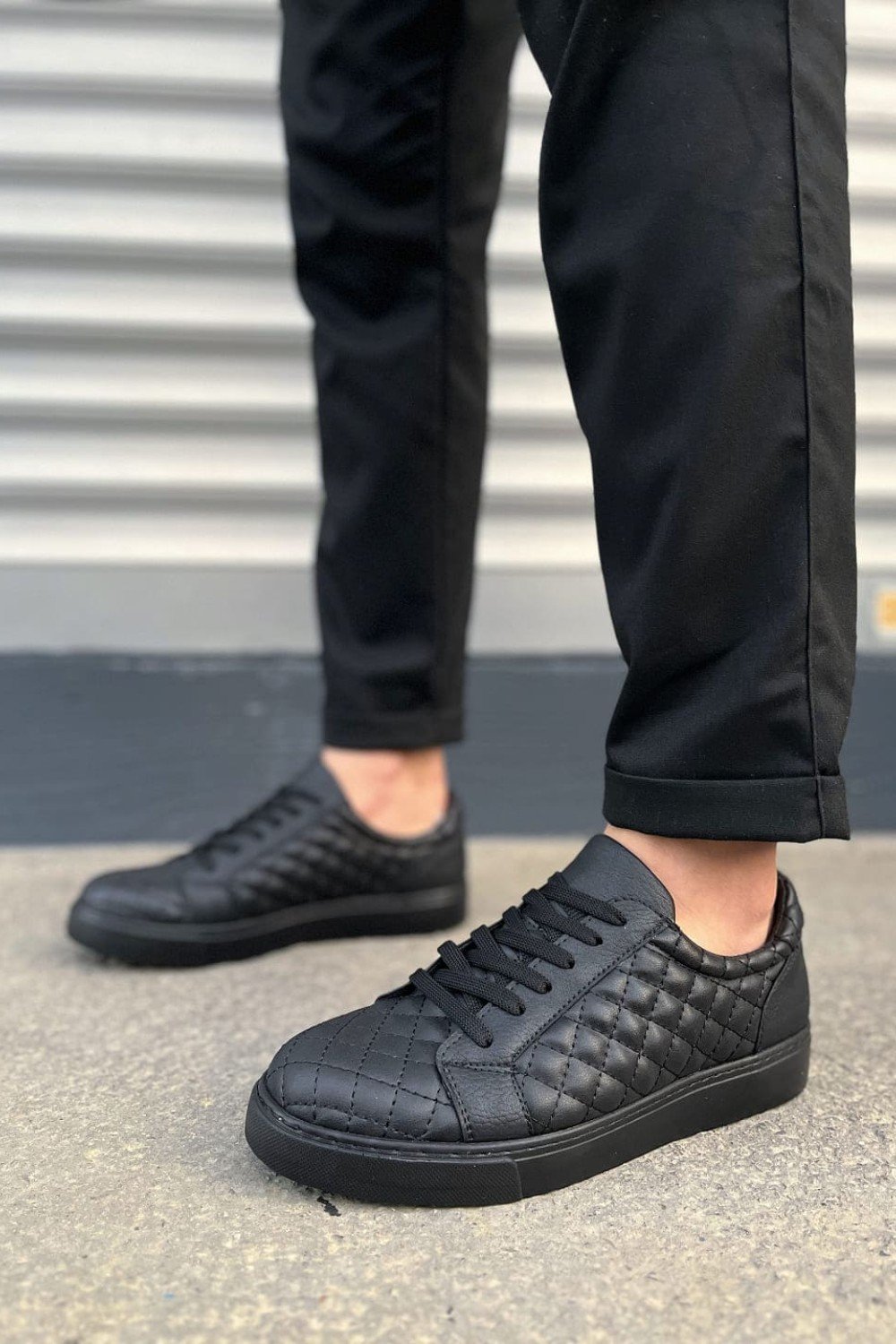 JY166 Prestige Bağcıklı Cilt Kapitone Desenli Erkek Günlük Sneaker Ayakkabı CST - Siyah