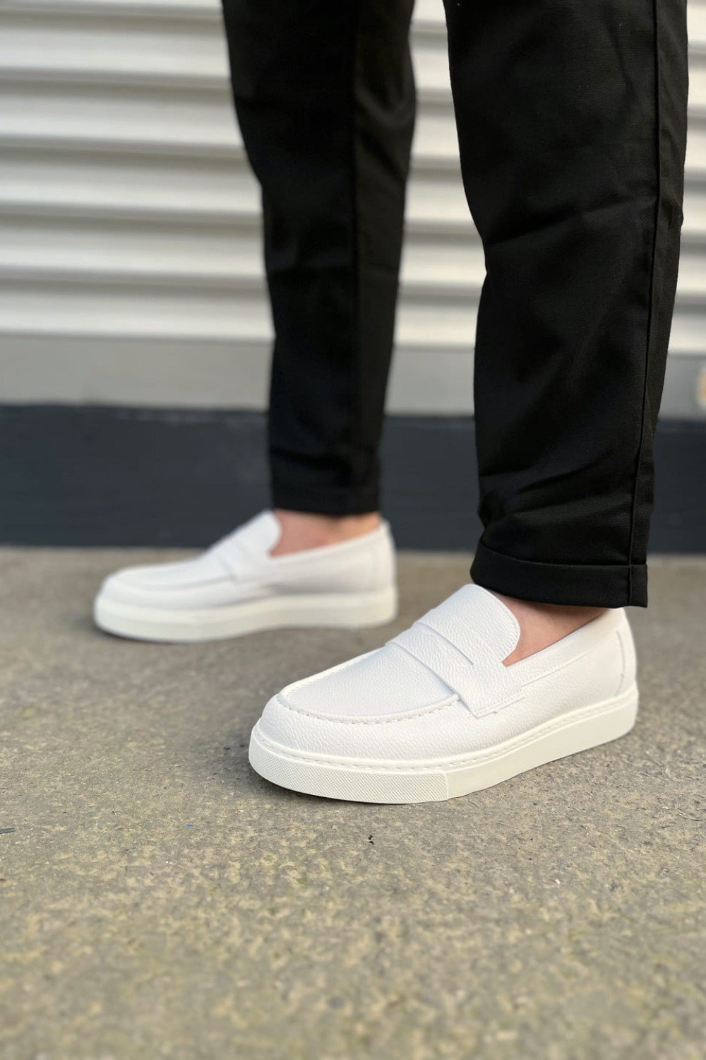 JY180 Estilo X Bağcıksız Cilt Erkek Günlük Spor Klasik Ayakkabı CBT - Beyaz JY180 Estilo X Bağcıksız Cilt Erkek Günlük Spor Klasik Ayakkabı CBT - Beyaz