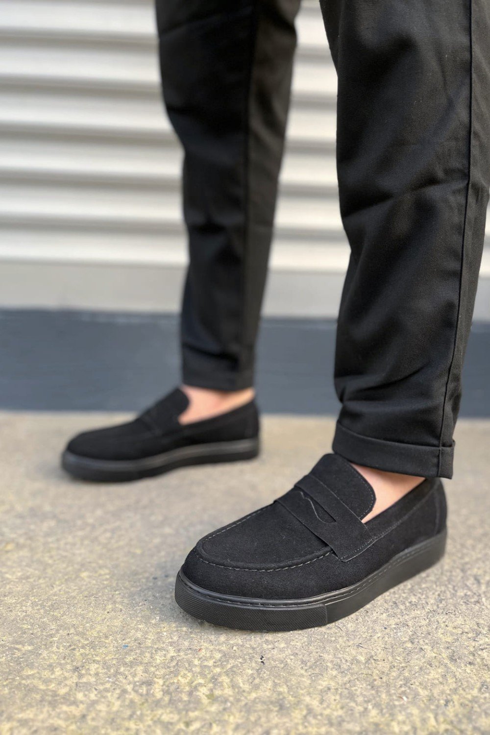 JY180 Estilo X Bağcıksız Süet Erkek Günlük Spor Klasik Ayakkabı SST - Siyah JY180 Estilo X Bağcıksız Süet Erkek Günlük Spor Klasik Ayakkabı SST - Siyah