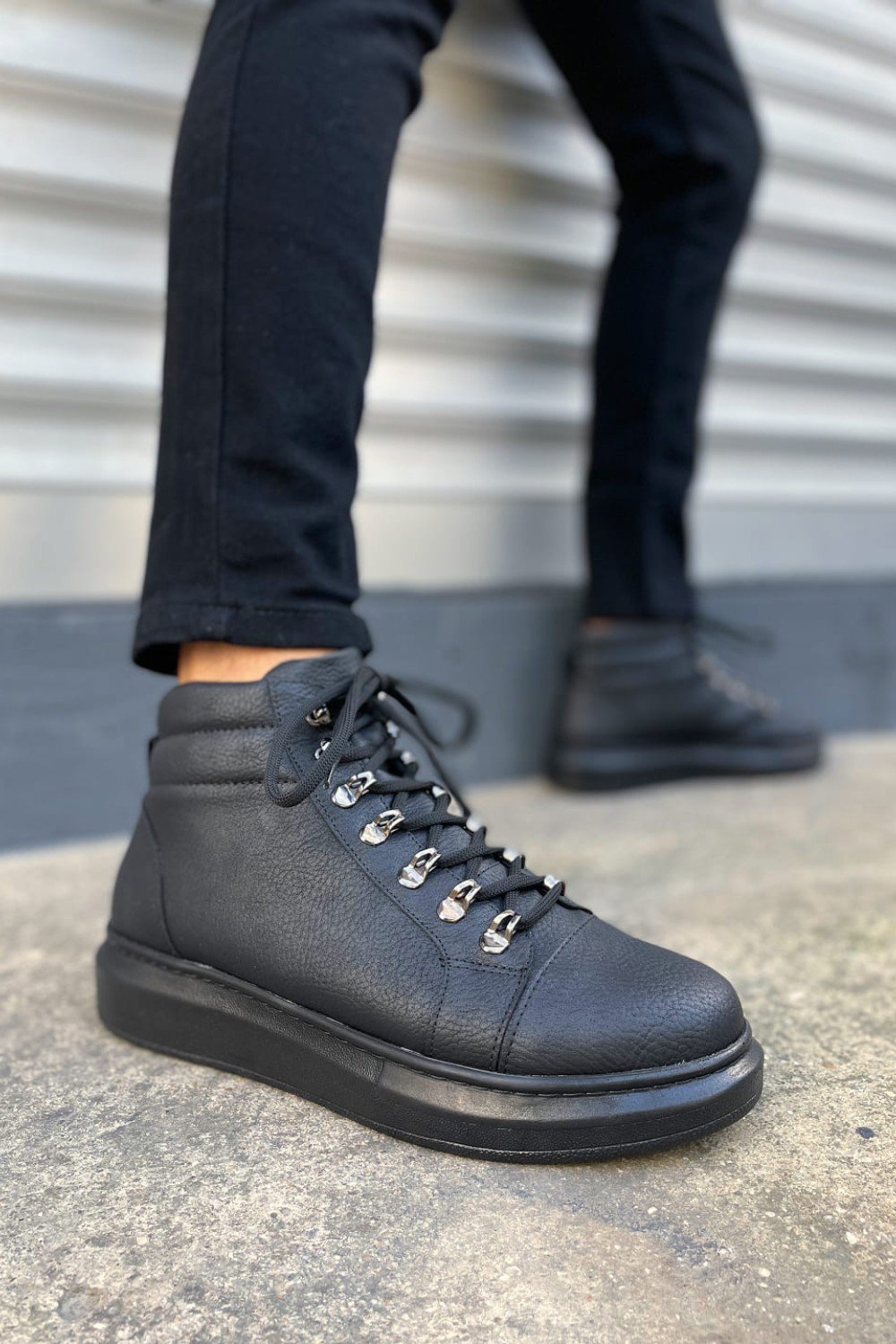 JY206 Ottawa Bağcıklı Ortopedik Taban Cilt Erkek Spor Bot CST - Siyah JY206 Ottawa Bağcıklı Ortopedik Taban Cilt Erkek Spor Bot CST - Siyah