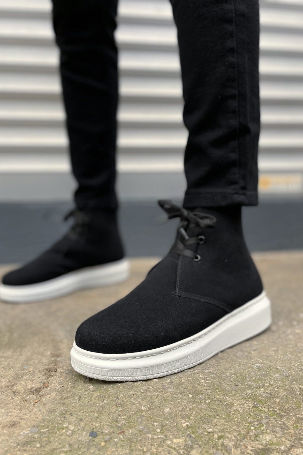 JY207 Oslo Bağcıklı Ortopedik Taban Süet Erkek Spor Bot SBT - Siyah JY207 Oslo Bağcıklı Ortopedik Taban Süet Erkek Spor Bot SBT - Siyah