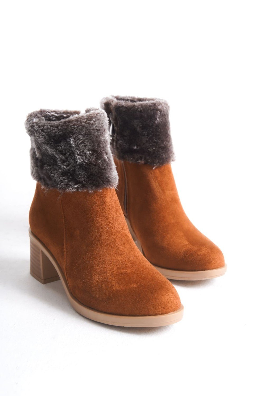 KATYA Fermuarlı Ortopedik Taban Topuklu Kürk Detaylı Süet Kadın Bot  STT - Taba