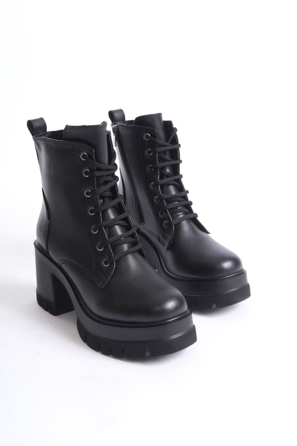 LAUREN Bağcıklı Fermuarlı Ortopedik Taban Topuklu Kadın Bot CST - Siyah