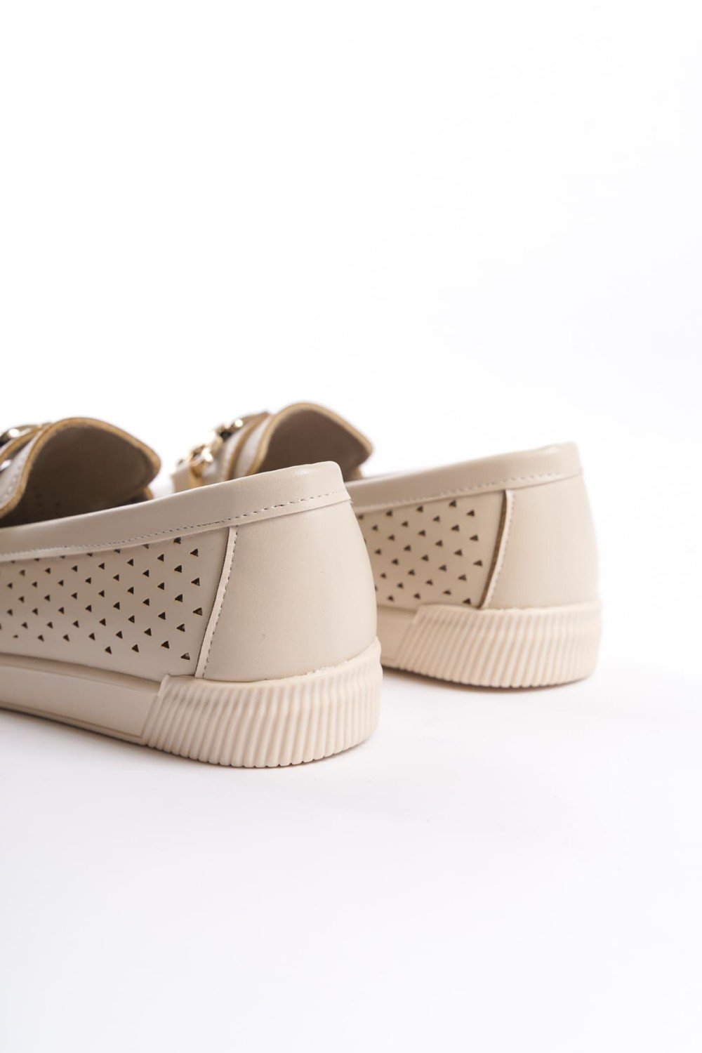 LAYLA Bağcıksız Ortopedik Rahat Taban Kalp Desenli Kadın Babet Ayakkabı CKT - Krem LAYLA Bağcıksız Ortopedik Rahat Taban Kalp Desenli Kadın Babet Ayakkabı CKT - Krem