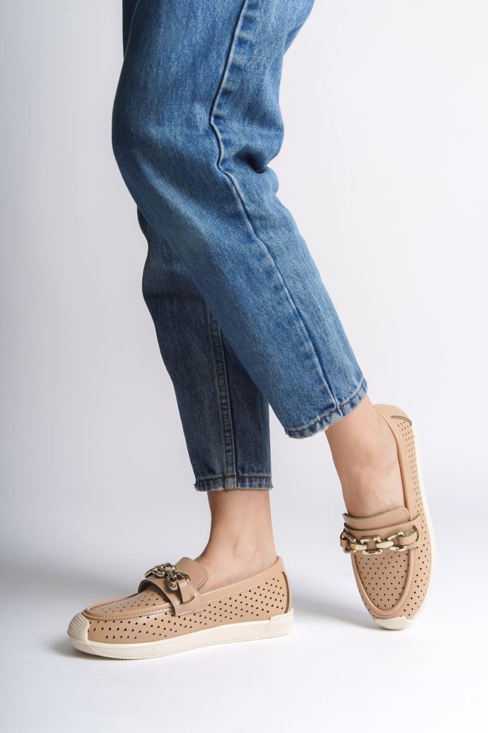 LAYLA Bağcıksız Ortopedik Rahat Taban Kalp Desenli Kadın Babet Ayakkabı CKT - Ten LAYLA Bağcıksız Ortopedik Rahat Taban Kalp Desenli Kadın Babet Ayakkabı CKT - Ten