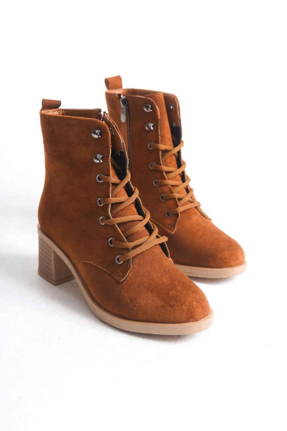 LENA Bağcıklı Fermuarlı Ortopedik Taban Topuklu Süet Kadın Bot STT - Taba LENA Bağcıklı Fermuarlı Ortopedik Taban Topuklu Süet Kadın Bot STT - Taba