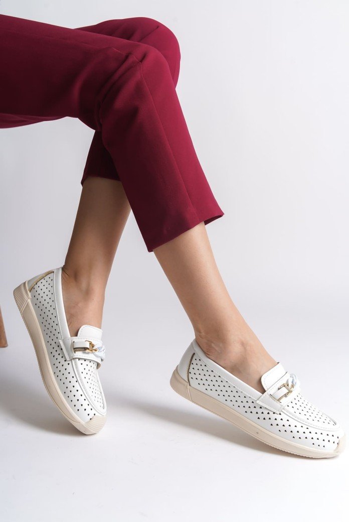 LIZY Bağcıksız Ortopedik Rahat Taban Kalp Desenli Kadın Babet Ayakkabı  CKT - Beyaz