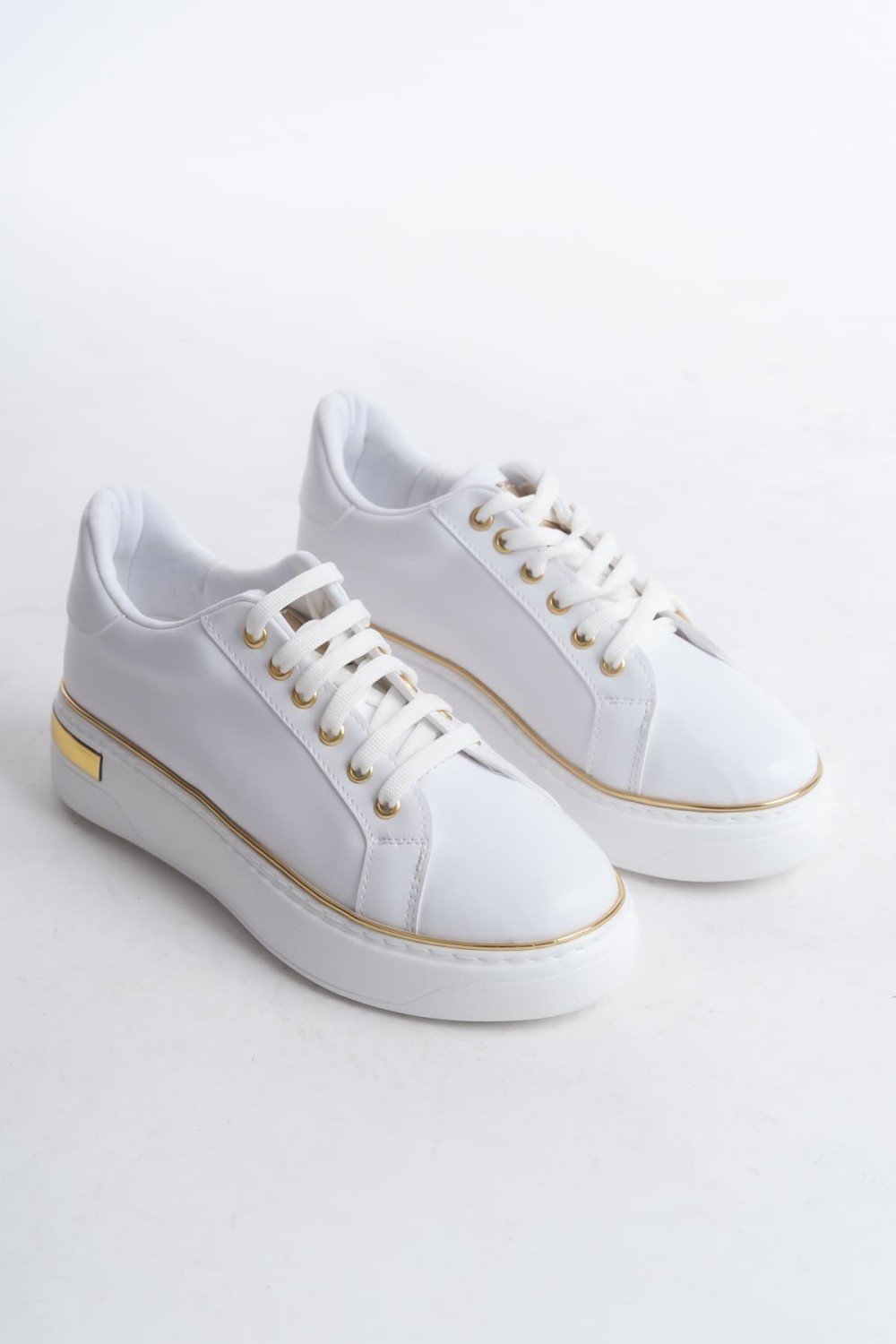 MINA Bağcıklı Ortopedik Taban Kadın Sneaker Spor Ayakkabı  CBT - Beyaz/Altın