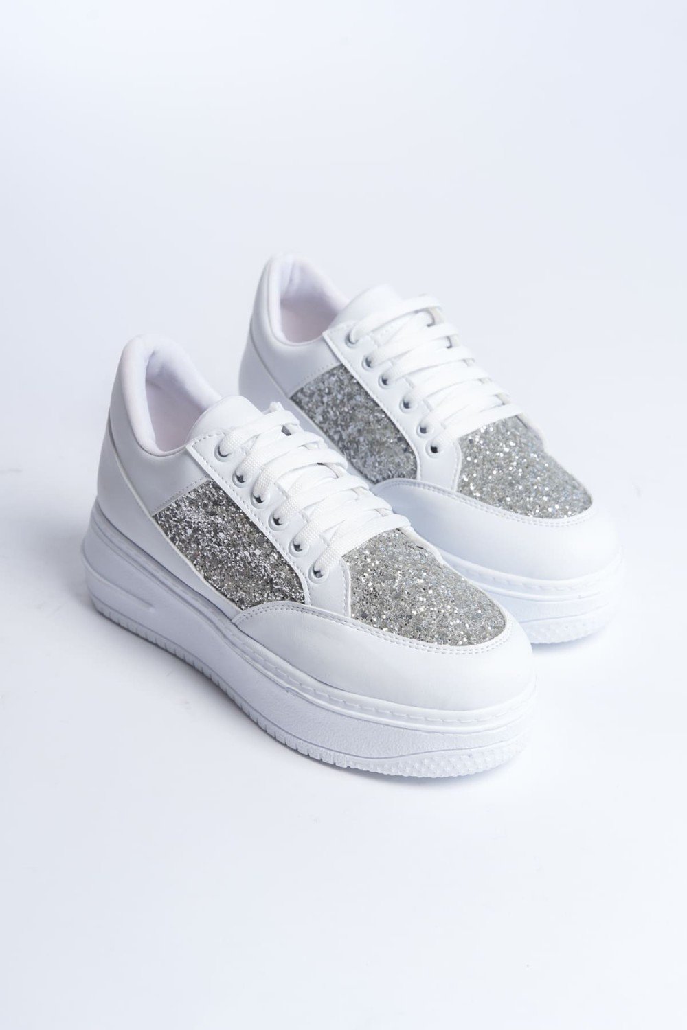 MIPA Bağcıklı Ortopedik Taban Simli Kadın Sneaker Spor Ayakkabı CBT - Beyaz MIPA Bağcıklı Ortopedik Taban Simli Kadın Sneaker Spor Ayakkabı CBT - Beyaz