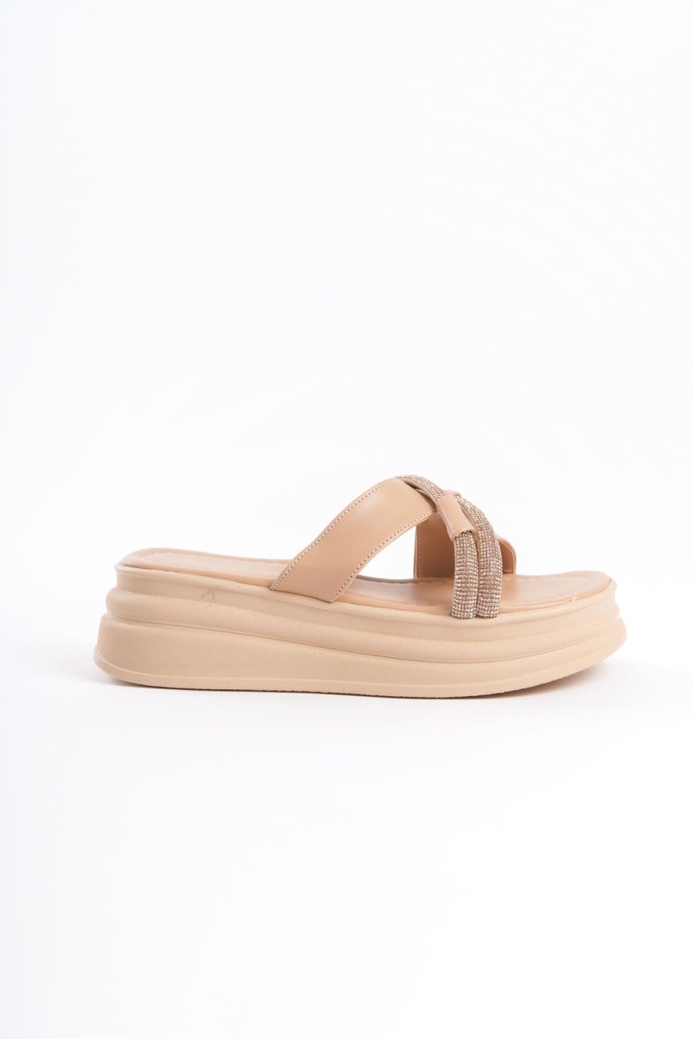 RUBY Düz Topuklu Taşlı Çapraz Şeritli Kalın ve Ortopedik Taban Kadın Terlik CTT - Ten RUBY Düz Topuklu Taşlı Çapraz Şeritli Kalın ve Ortopedik Taban Kadın Terlik CTT - Ten