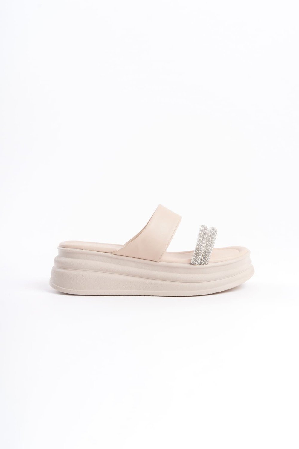 SARAH Düz Topuklu Taşlı Şeritli Kalın ve Ortopedik Taban Kadın Terlik  CKT - Krem