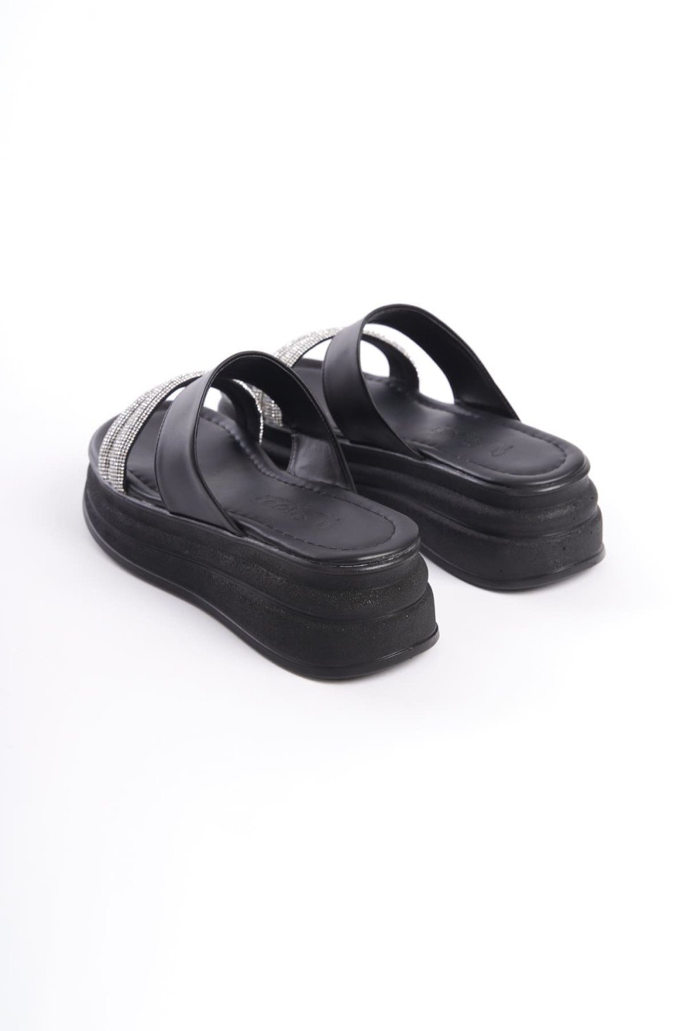 SARAH Düz Topuklu Taşlı Şeritli Kalın ve Ortopedik Taban Kadın Terlik CST - Siyah