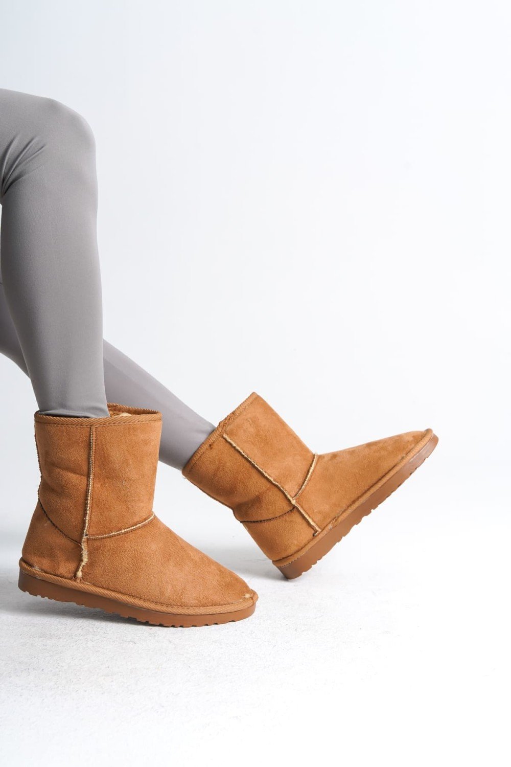 SELINA Bağcıksız Düz Taban İçi Kürklü Süet Kadın Bot STT - Taba SELINA Bağcıksız Düz Taban İçi Kürklü Süet Kadın Bot STT - Taba