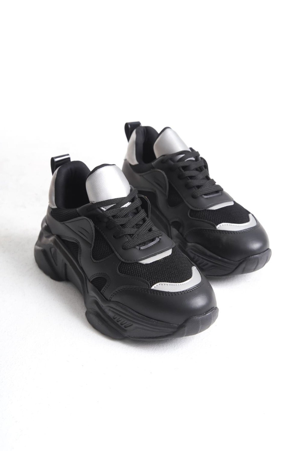 TOKYO Bağcıklı Ortopedik Taban Triko Detaylı Kadın Spor Ayakkabı  TST - Siyah/Gri