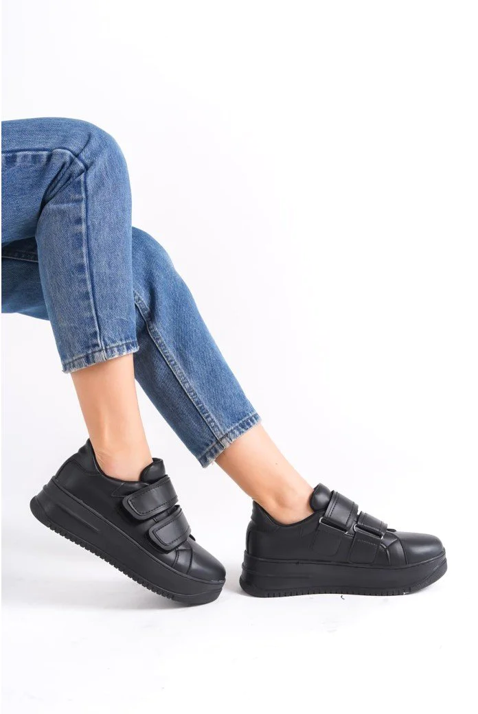 VALENCIA Bağcıksız Cırt Cırtlı Ortopedik Taban Kadın Sneaker Spor Ayakkabı CST - Siyah