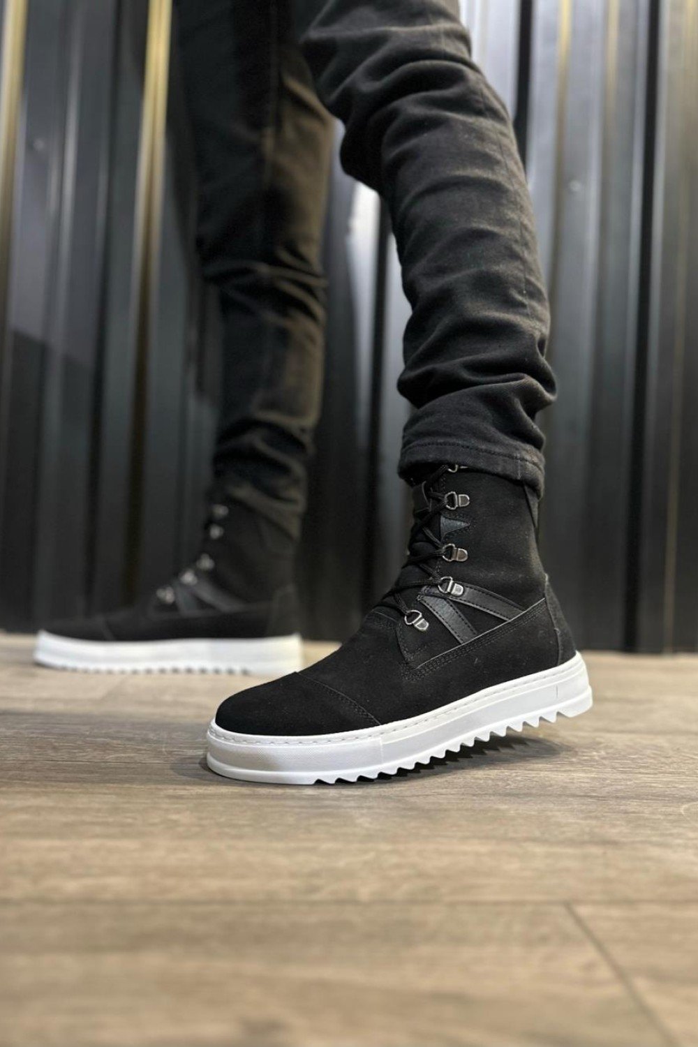 KN-B12 Knack Erkek Spor Bot Siyah Süet (Beyaz Taban)
