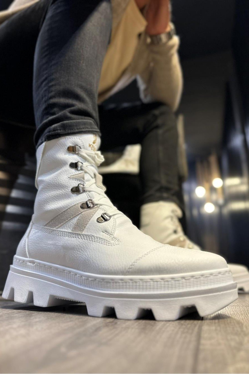 KN-B14 Knack Erkek Spor Bot Beyaz