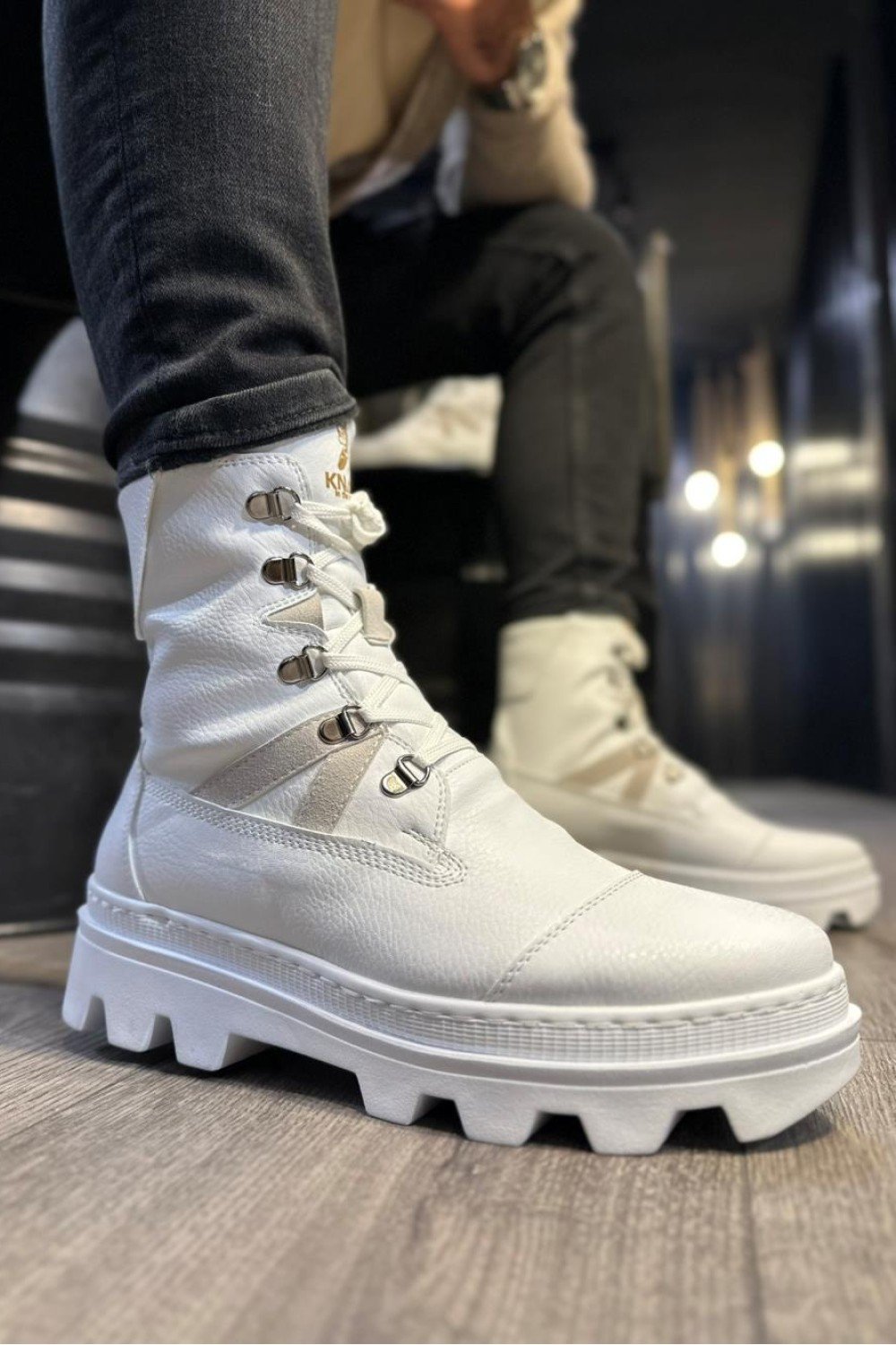 KN-B14 Knack Erkek Spor Bot Beyaz